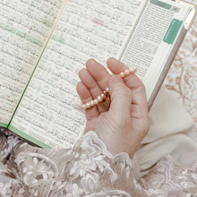 Load image into Gallery viewer, Pink Freshwater Pearl Tasbih Bracelet - Medium