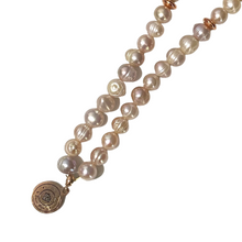 Load image into Gallery viewer, Purple Freshwater Pearl ٣٣ Tasbih (8mm)