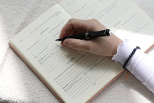 Load image into Gallery viewer, Black Freshwater Pearl Tasbih Bracelet - One Size